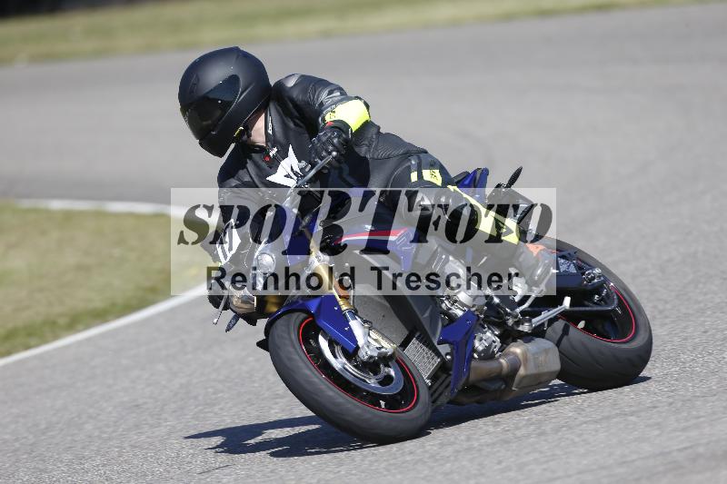 /15 22.05.2026  Plüss Moto Sport  Discover the Bike ADR /Gruppe gelb - Bike 2/17